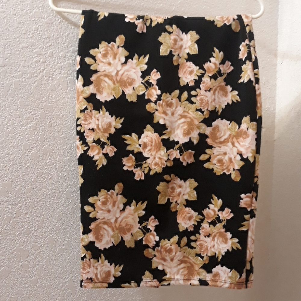 Derek Heart Skirt Size Small Womens